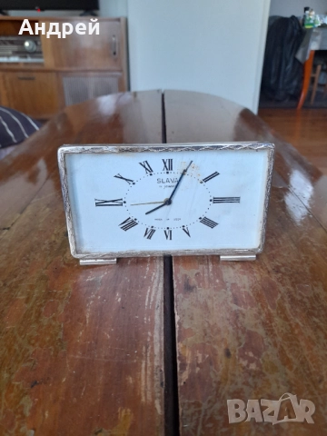 Настолен часовник,будилник СЛАВА,SLAVA #15