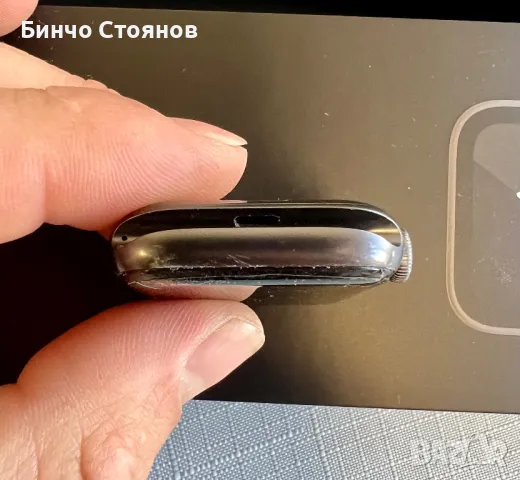 Apple Watch 6 44mm, снимка 5 - Смарт часовници - 49778955