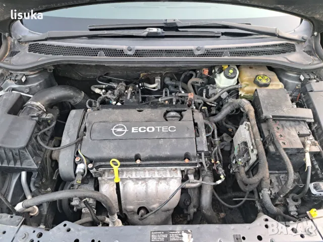 Опел Астра J 1,6 бензин 115коня , снимка 7 - Автомобили и джипове - 47346372