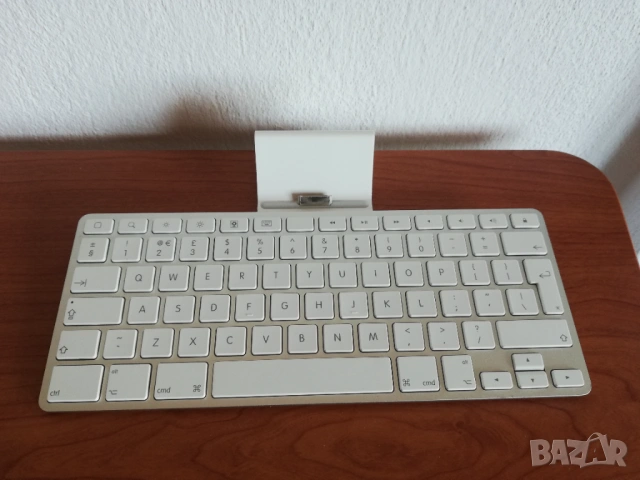 Докинг станция за IPAD/Iphone - Apple A1359 с 30 пинов конектор