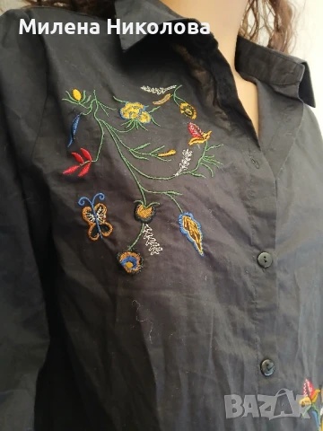 Черна риза с бродерия Л, снимка 2 - Ризи - 50755552
