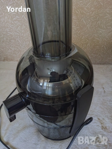 Сокоизстисквачка Philips HR1855/70, снимка 3 - Сокоизстисквачки и цитрус преси - 54114353