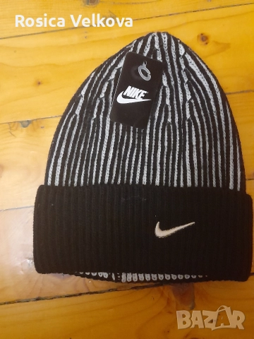 Зимни шапки , снимка 5 - Шапки - 52824532