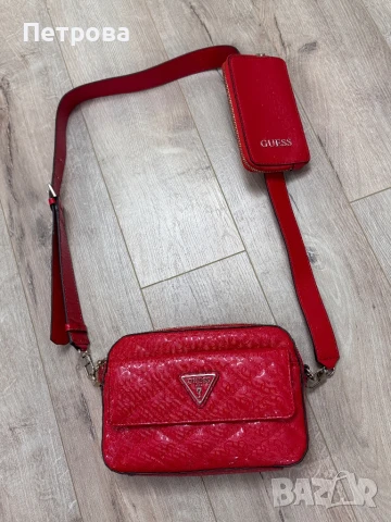 Guess, снимка 2 - Чанти - 50590017
