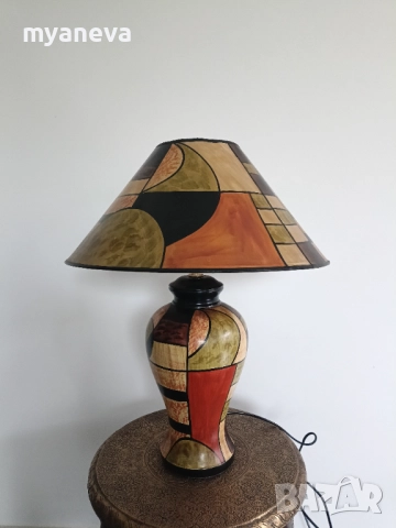 Vintage, настолна лампа с абстрактен  арт дизайн в топли цветове.  , снимка 13 - Настолни лампи - 51877417