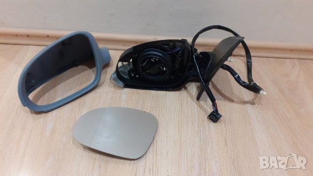 Огледало за Volkswagen Golf V /2004-2008г./ Ел.прибиране Ляво, снимка 3 - Аксесоари и консумативи - 40158671