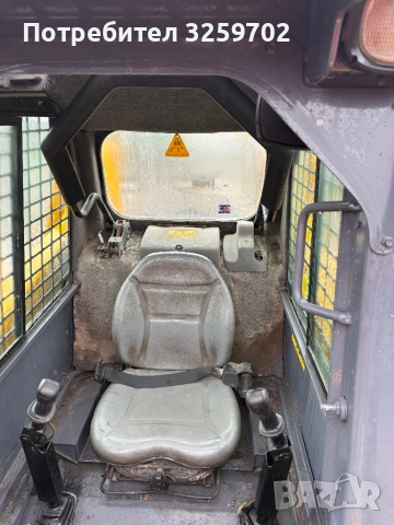 Gehl 5240 мини челен товарач, снимка 9 - Индустриална техника - 52895708