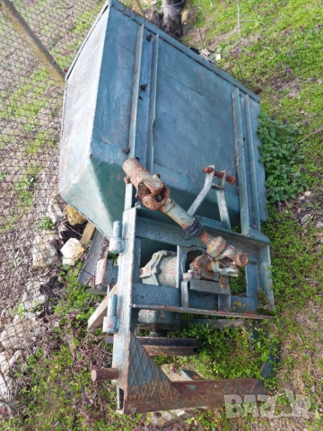 Трактор Владимировец Т25, снимка 8 - Селскостопанска техника - 54102081