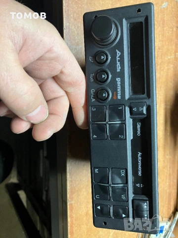Audi gamma cassette radio, снимка 5 - Части - 54298413