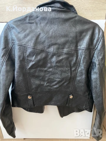 Дамско кожено яке Bershka, снимка 4 - Якета - 51330595