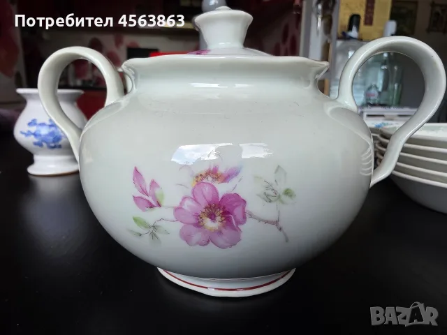 Захарница от 1961г, снимка 2 - Антикварни и старинни предмети - 56315399