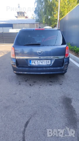 Опел Астра H1.7 110кс 2010, снимка 9 - Автомобили и джипове - 51418550