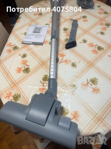 Прахосмукачка с контейнер, снимка 4 - Други стоки за дома - 54321483