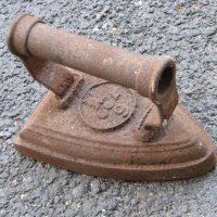 Британска стара ютия-4, снимка 1 - Антикварни и старинни предмети - 29620085