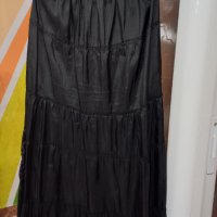 Черна пола на волани с ластик на талията. Размер: универсален., снимка 2 - Поли - 40527819