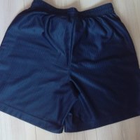 Панталони Nike, снимка 2 - Детски къси панталони - 29941720