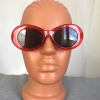 Нови Дамски Слънчеви Очила Червени Черни Прозрачни Кръгли Ретро Модел Модерни , снимка 3 - Слънчеви и диоптрични очила - 44448902