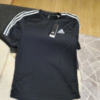 Оригинална нова Тениска ADIDAS SPORTSWEAR , снимка 2 - Тениски - 40165384