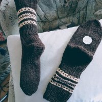 Ръчно плетени мъжки чорапи от вълна размер 41, снимка 1 - Мъжки чорапи - 39761786