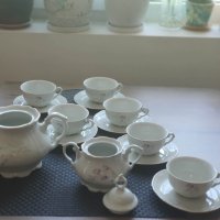 Красив порцеланов сервиз за чай Коста Йорданов, снимка 12 - Сервизи - 42521868