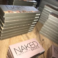 Оригинални палитри със сенки Urban Decay , снимка 3 - Козметика за лице - 38502387