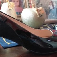 Дамски обувки, снимка 1 - Дамски елегантни обувки - 29357311