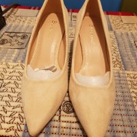 Дамски обувки 35 номер , снимка 1 - Дамски обувки на ток - 42609530