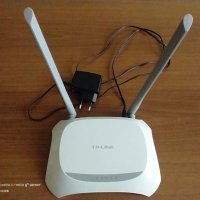 РУТЕР TP-LINK WR840N
, снимка 1 - Рутери - 42101365