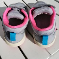 Детски маратонки Nike!, снимка 5 - Детски маратонки - 44240887
