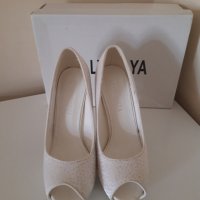 Бели елегантни обувки, снимка 5 - Дамски елегантни обувки - 29879247