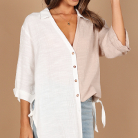 Дамска риза с 'color block' дизайн в бяло и бежово, снимка 9 - Ризи - 44761604