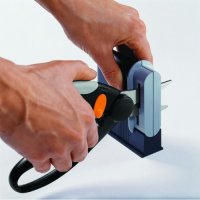 Точило за заточване на ножици Fiskars Functional Form, снимка 3 - Прибори за хранене, готвене и сервиране - 37128831