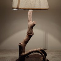 Настолна лампа в стил Driftwood, снимка 3 - Настолни лампи - 39946789
