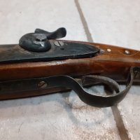 Красив кремъчен пистолет тип арнаудски,пищов,оръжие, снимка 5 - Колекции - 39602643