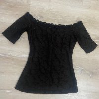 Дантелена блуза, снимка 1 - Блузи с дълъг ръкав и пуловери - 38078612