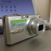 Фотоапарат Panasonic Lumix DMC-FX07 , снимка 1 - Фотоапарати - 40851436