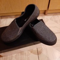 Чисто нови обувки, снимка 3 - Дамски ежедневни обувки - 34495831