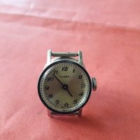 Стар дамски механичен часовник-Timex, снимка 2 - Антикварни и старинни предмети - 29719049