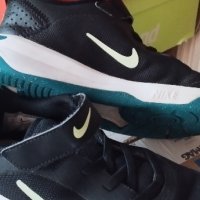 NIKE Обувки OMNI MULTI-COURT Номер 33, снимка 2 - Детски маратонки - 42879616