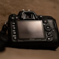 DSLR D7000 Nikon Body, снимка 2 - Фотоапарати - 38757353