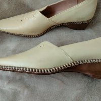 Нови кожени български обувки, снимка 2 - Дамски ежедневни обувки - 42299923
