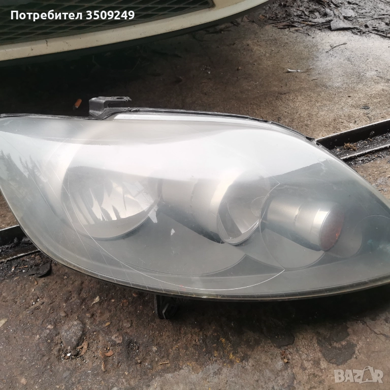 Фар за  VW Фолкцваген Голф 5+, снимка 1