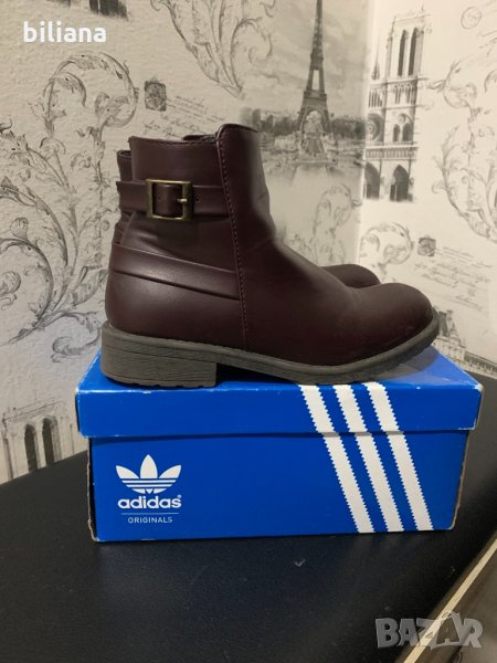 Лот от боти, снимка 1