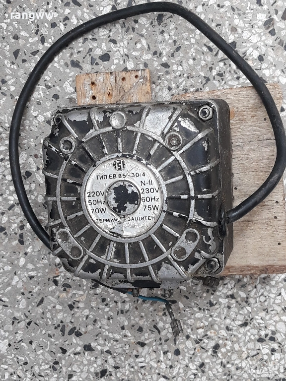 Мотор за вентилатор ЕВ 85-30-4 70 W , снимка 1