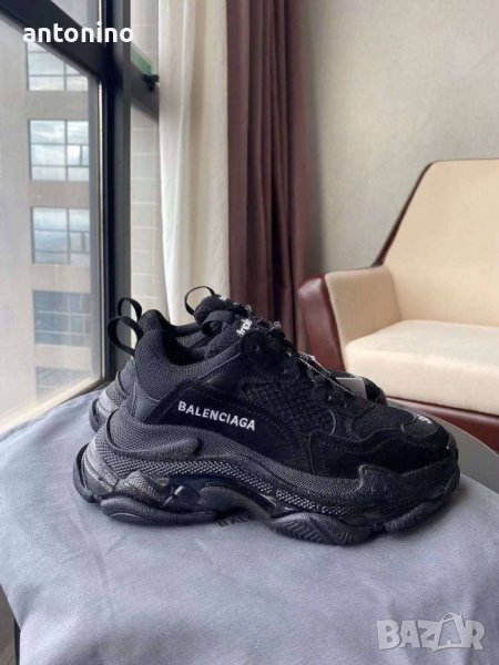 Налични дамски маратонки Balenciaga модел Triple S реплика, снимка 1