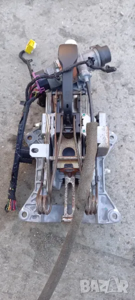 Кормилен прът Audi A4 B7 , снимка 1