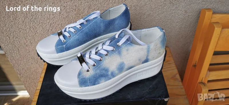 Оригинални маркови дамски сникърси / маратонки CULT - 39 номер, снимка 1