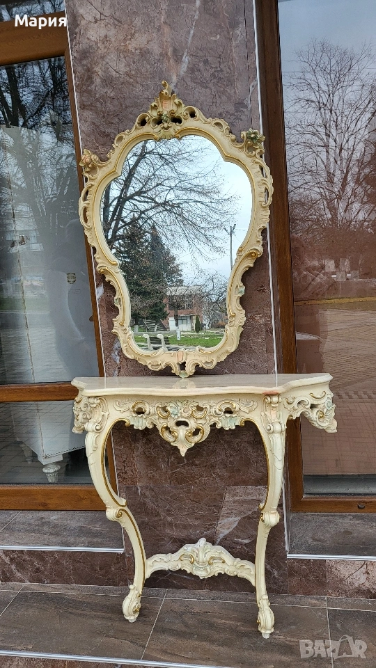 Конзолна маса , снимка 1