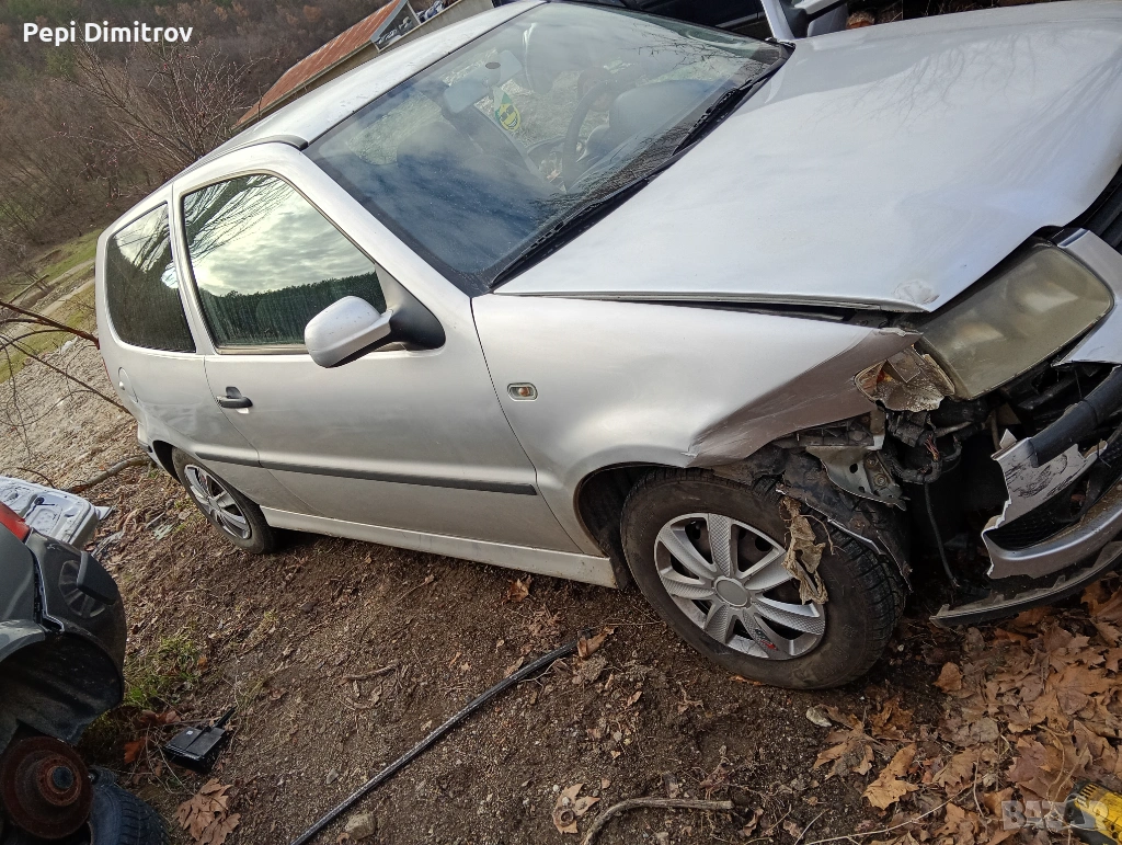Vw polo 6n2 2001 година 1.4 16 V 75коня на части , снимка 1