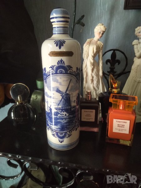 Делфт порцеланова бутилка , снимка 1